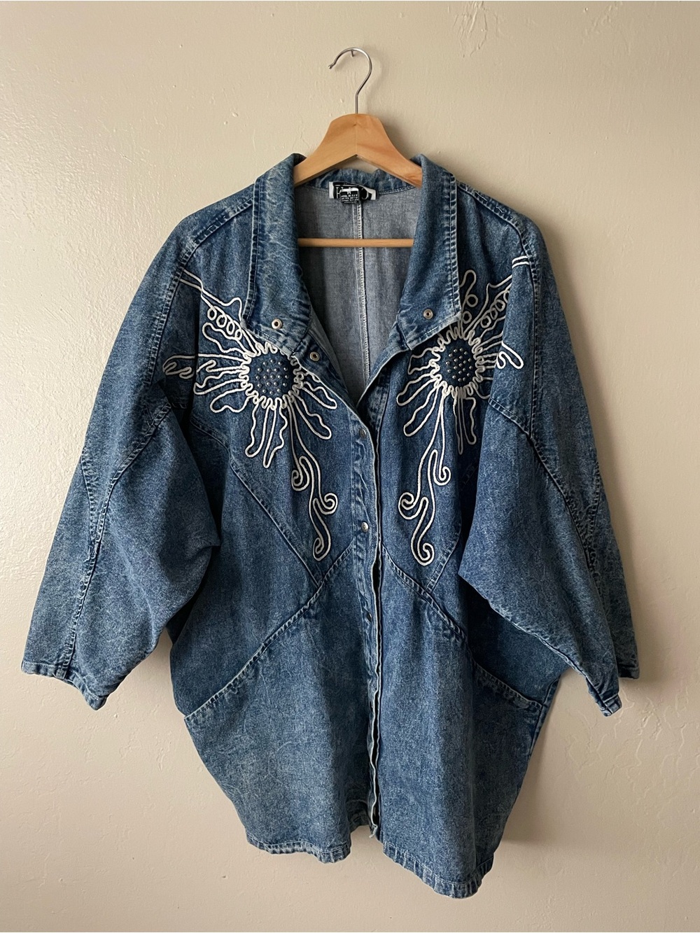 PANDO vintage Embroidered Indigo embroidered Denim Button-Front Jacket